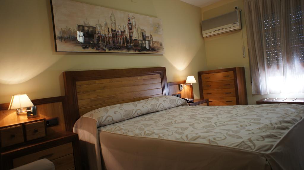 Hotel Puente Romano อัลกันตารา ห้อง รูปภาพ